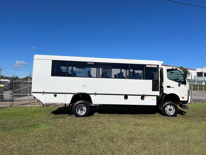 2021 Hino 817 Able White