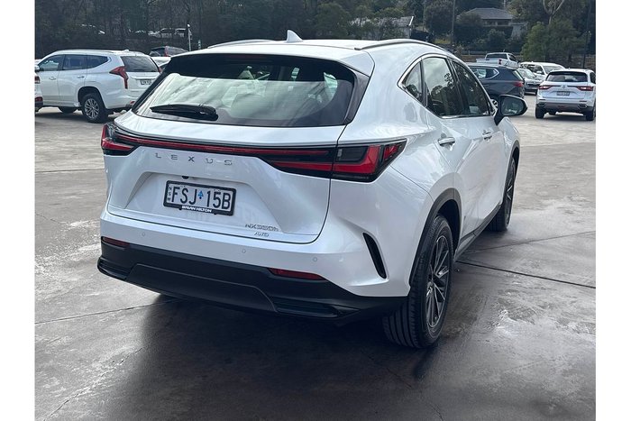 2024 Lexus NX NX350h Luxury