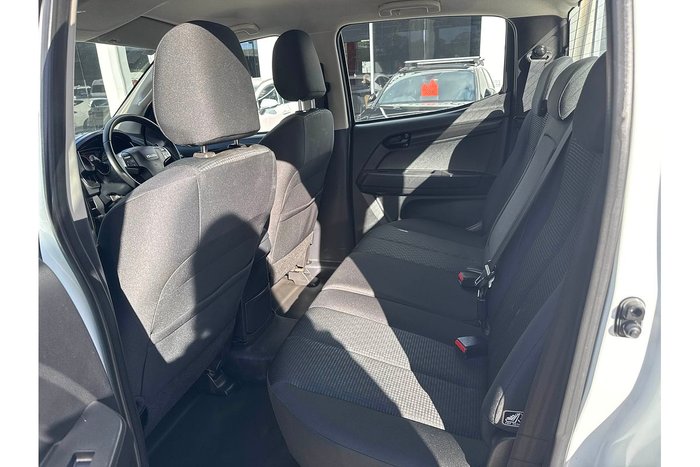 2017 Isuzu D-MAX SX
