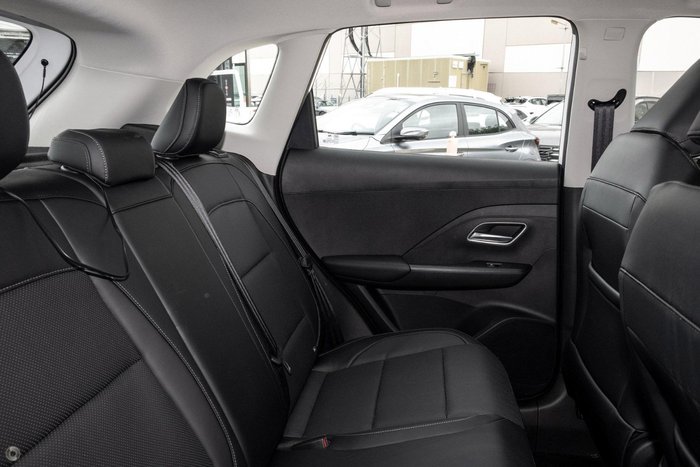 2025 MG ZS Essence Hybrid+ ZS32 MY25 Dover White