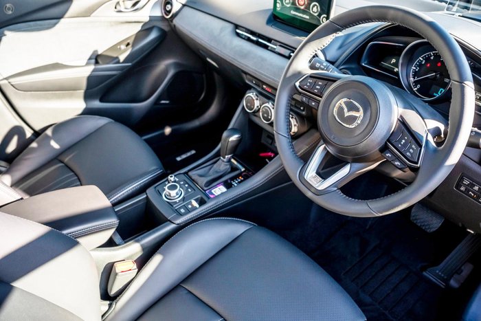 2025 Mazda CX-3 G20 Akari