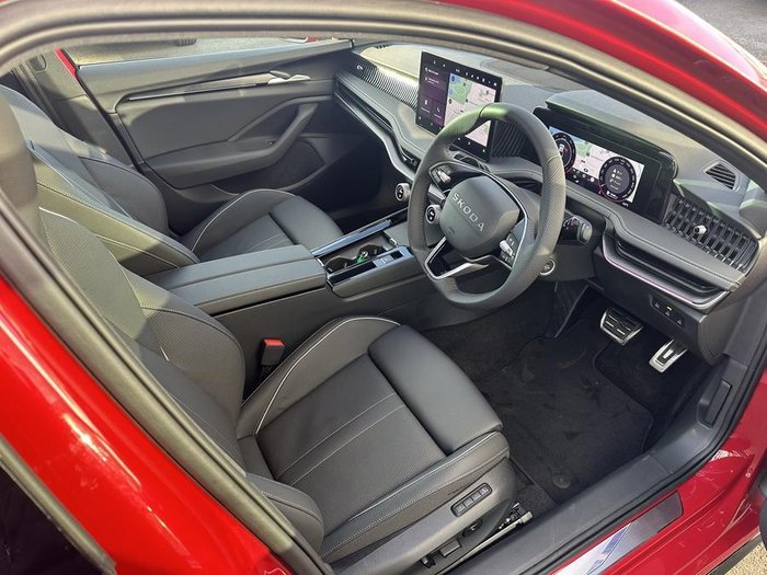 2025 SKODA Superb 195TSI Sportline