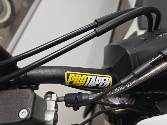 2026 Triumph 2026 Triumph 250CC TF 250-E Motocross