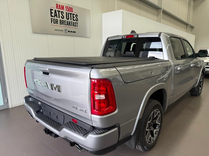 2024 Ram 1500 Laramie Sport Hurricane SO RamBox
