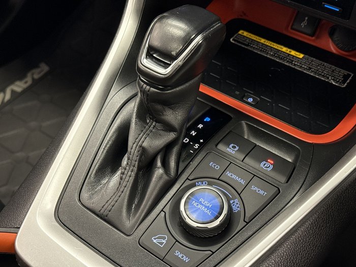 2021 Toyota RAV4 Edge