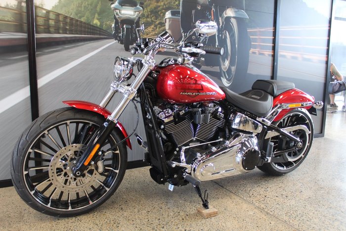 2025 Harley-davidson FXBR BREAKOUT (117) BRILLIANT RED