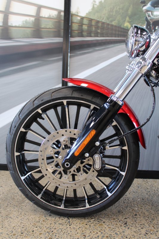 2025 Harley-davidson FXBR BREAKOUT (117) BRILLIANT RED