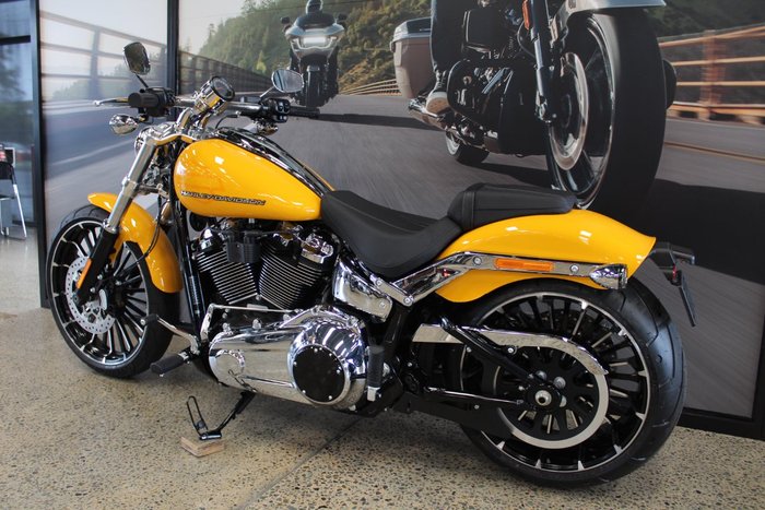 2025 Harley-davidson FXBR BREAKOUT (117)