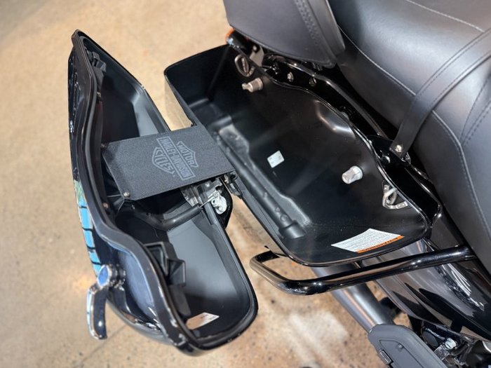 2021 Harley-davidson FLHTK ULTRA LIMITED Black