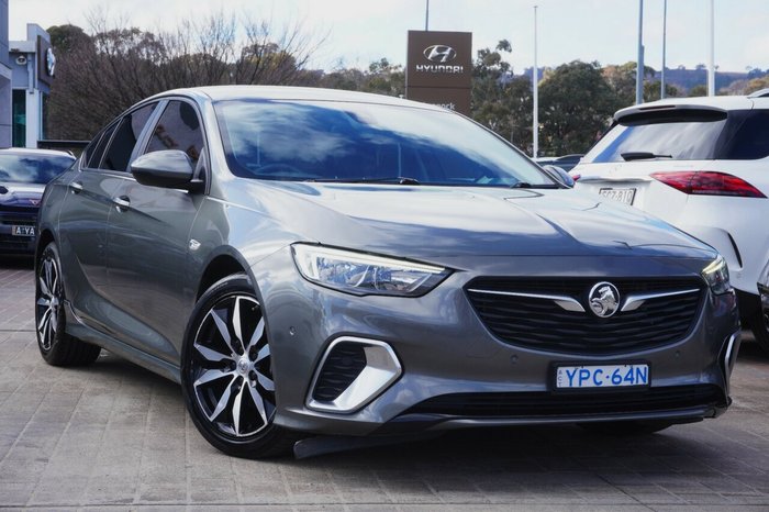 2019 Holden Commodore RS