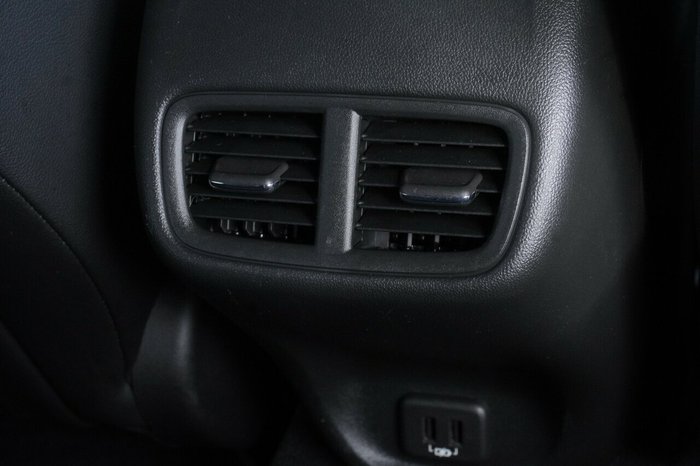 2019 Holden Commodore RS