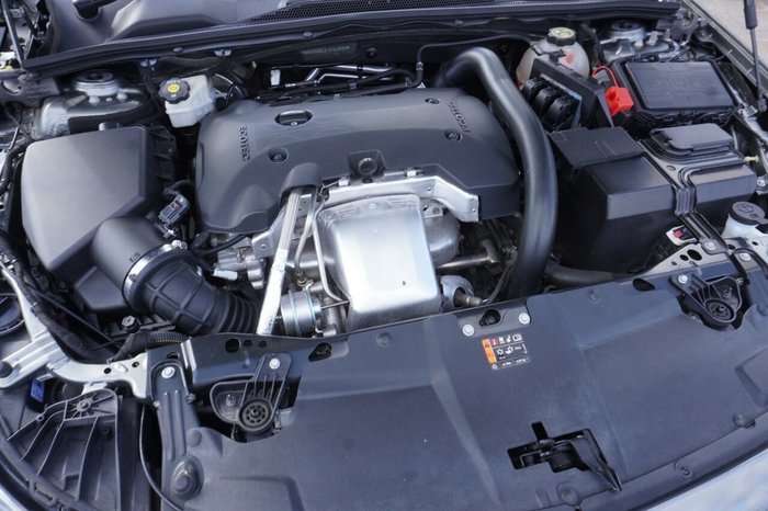 2019 Holden Commodore RS