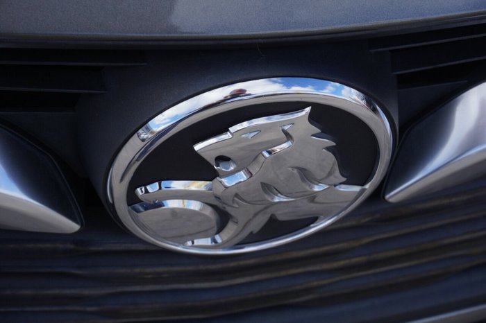 2019 Holden Commodore RS