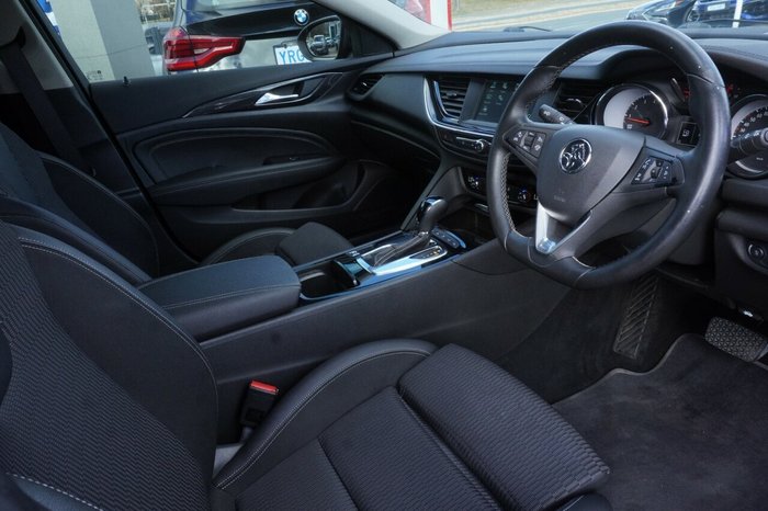 2019 Holden Commodore RS