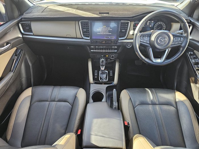 2023 Mazda BT-50 SP