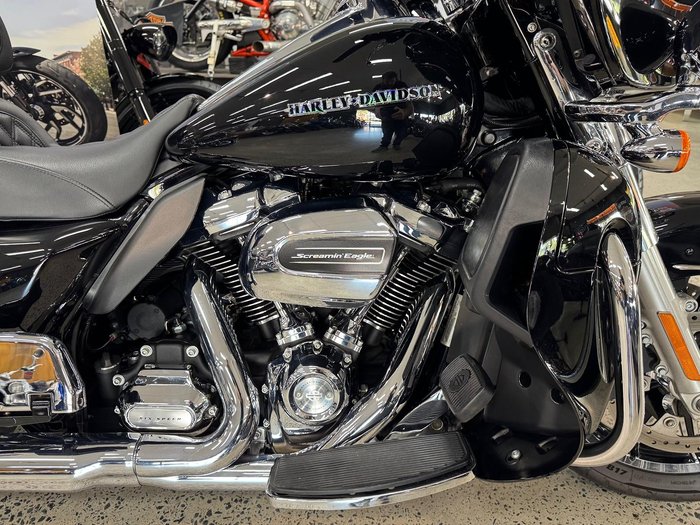 2018 Harley-Davidson Ultra Limited 107 (FLHTK) Touring Black