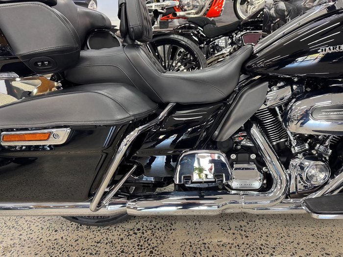 2018 Harley-Davidson Ultra Limited 107 (FLHTK) Touring Black