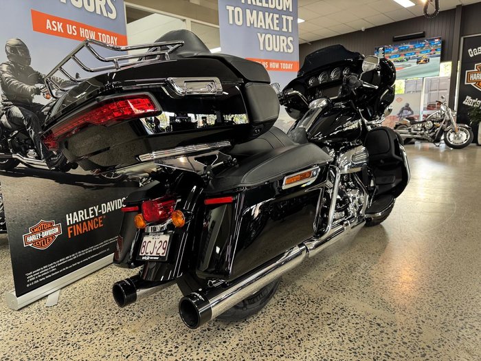 2018 Harley-Davidson Ultra Limited 107 (FLHTK) Touring Black