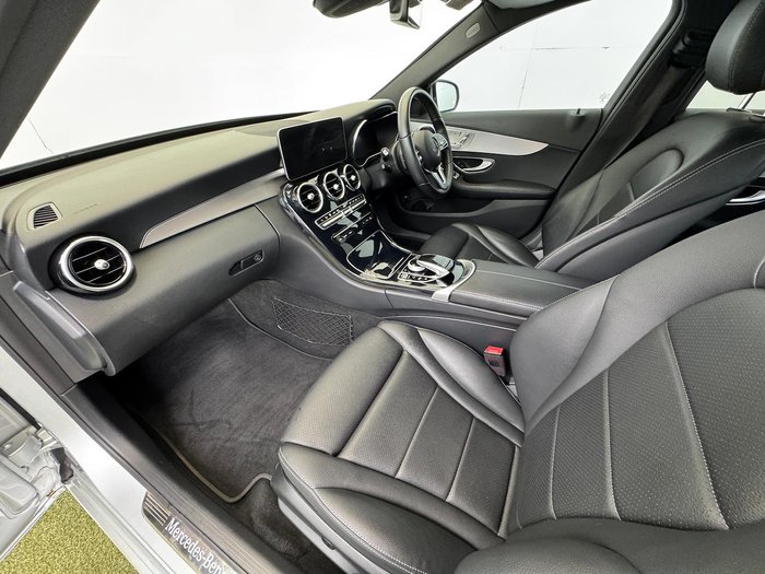 2019 Mercedes-Benz C-Class C200