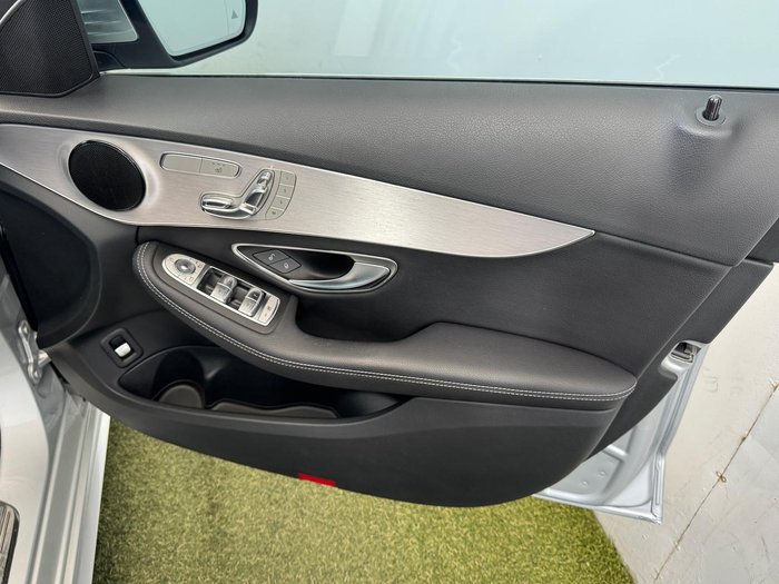 2019 Mercedes-Benz C-Class C200