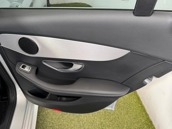 2019 Mercedes-Benz C-Class C200