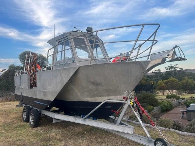 2005 COMMERCIAL Fishing Boat