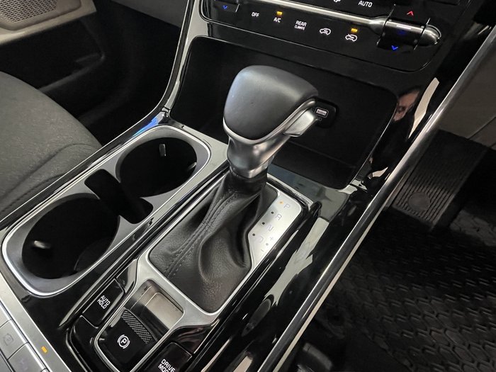 2020 Kia Carnival Si