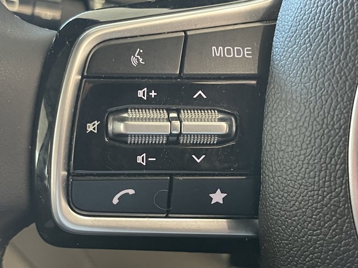 2020 Kia Carnival Si