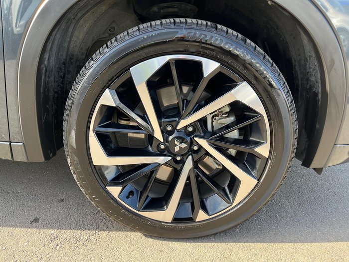 2024 Mitsubishi Outlander PHEV Exceed