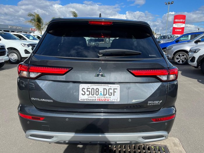 2024 Mitsubishi Outlander PHEV Exceed
