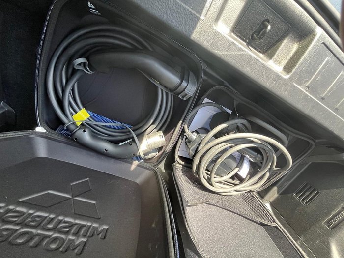 2024 Mitsubishi Outlander PHEV Exceed