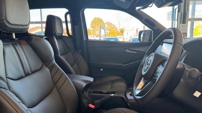2025 Mazda BT-50 GT