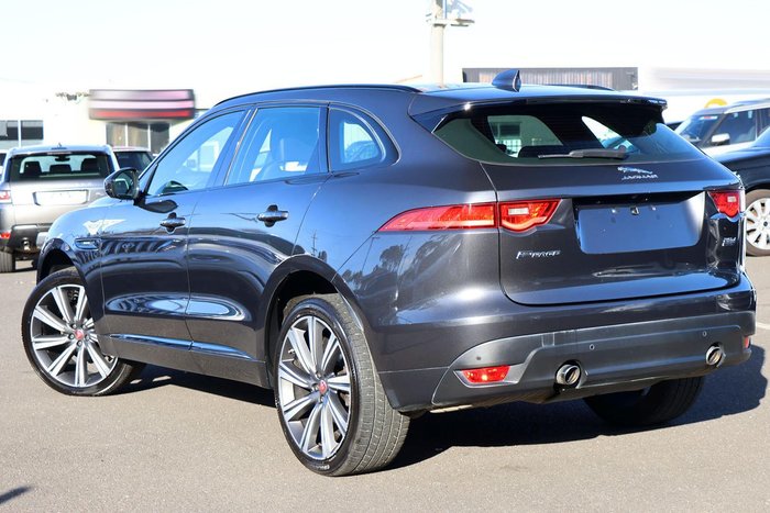 2018 Jaguar F-PACE 25d R-Sport