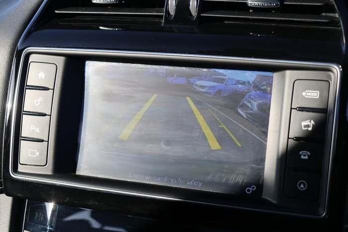 2018 Jaguar F-PACE 25d R-Sport