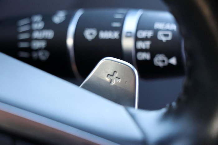 2018 Jaguar F-PACE 25d R-Sport