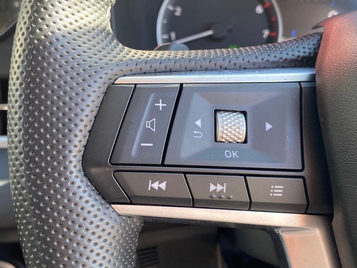2021 Mitsubishi Outlander LS