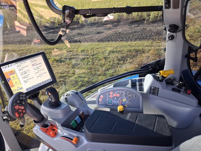 2023 New Holland T6.180Ac Blue