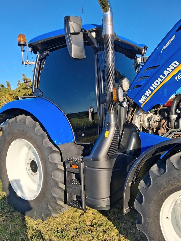 2023 New Holland T6.180Ac Blue