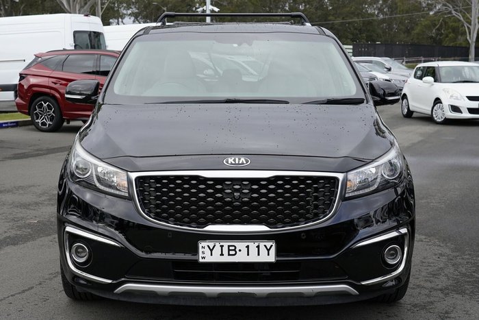 2017 Kia Carnival Platinum