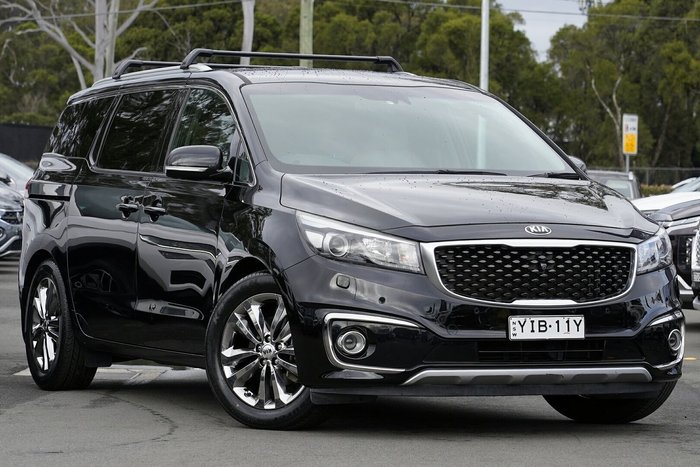 2017 Kia Carnival Platinum