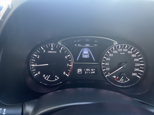 2015 NISSAN PATHFINDER Ti (4x4)