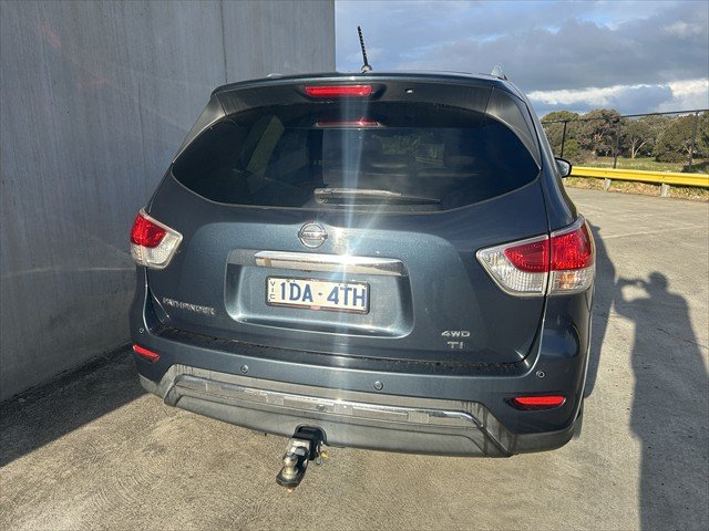 2015 NISSAN PATHFINDER Ti (4x4)