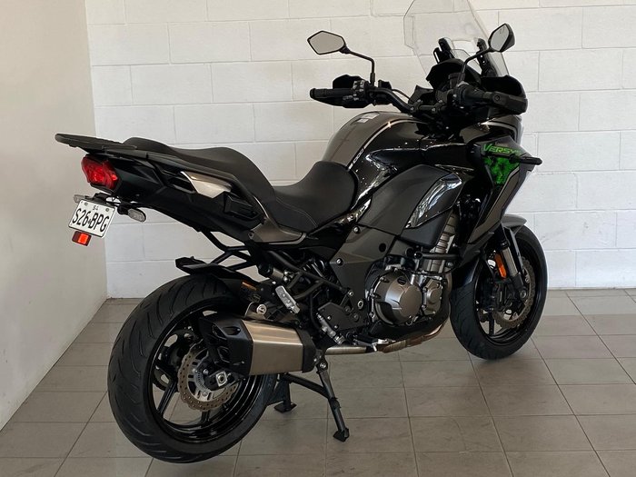 2022 Kawasaki Versys 1000 S Versys Grey