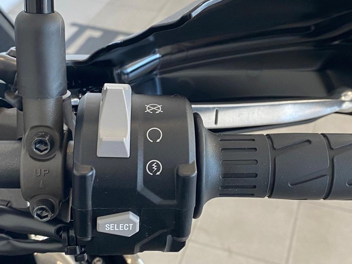 2022 Kawasaki Versys 1000 S Versys Grey