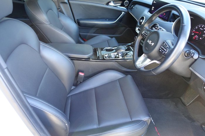 2021 Kia Stinger 330S CK MY22 Snow White Pearl