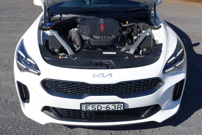 2021 Kia Stinger 330S CK MY22 Snow White Pearl