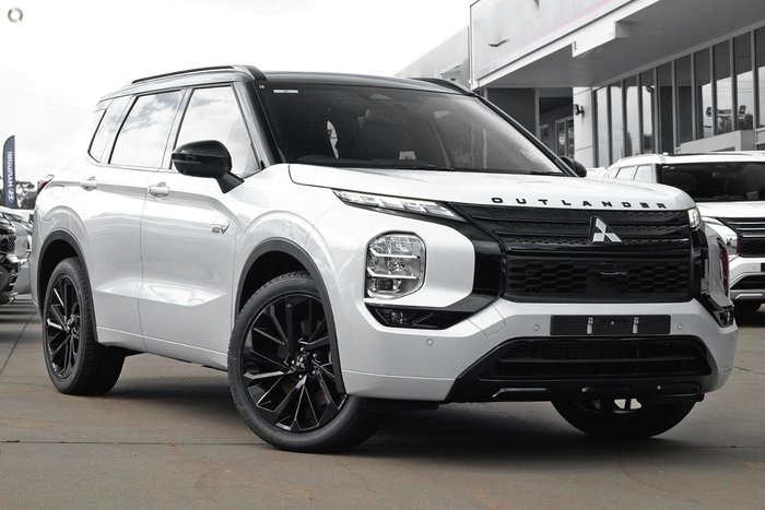 2025 Mitsubishi Outlander PHEV GSR ZM MY24 AWD White Diamond with Black Mica Roof