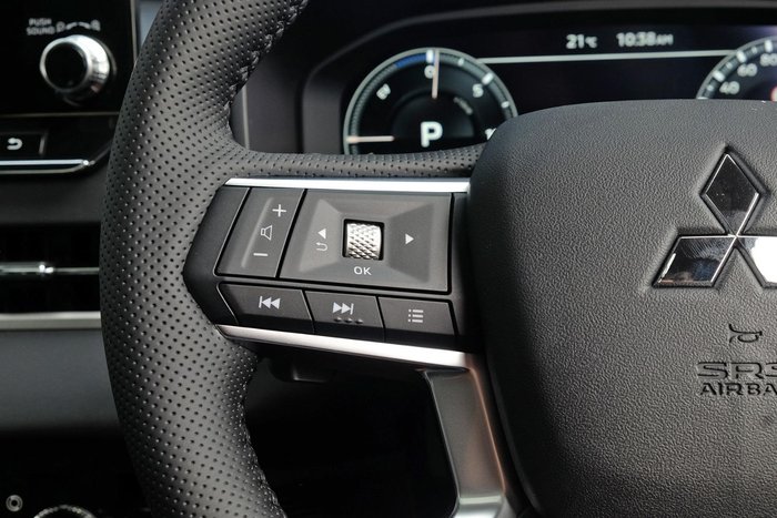 2025 Mitsubishi Outlander PHEV GSR ZM MY24 AWD White Diamond with Black Mica Roof
