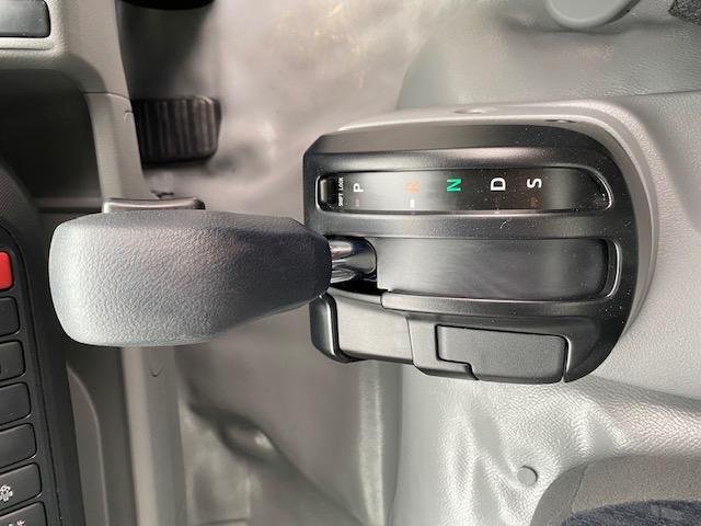 2024 Hino 300 Series 721 White