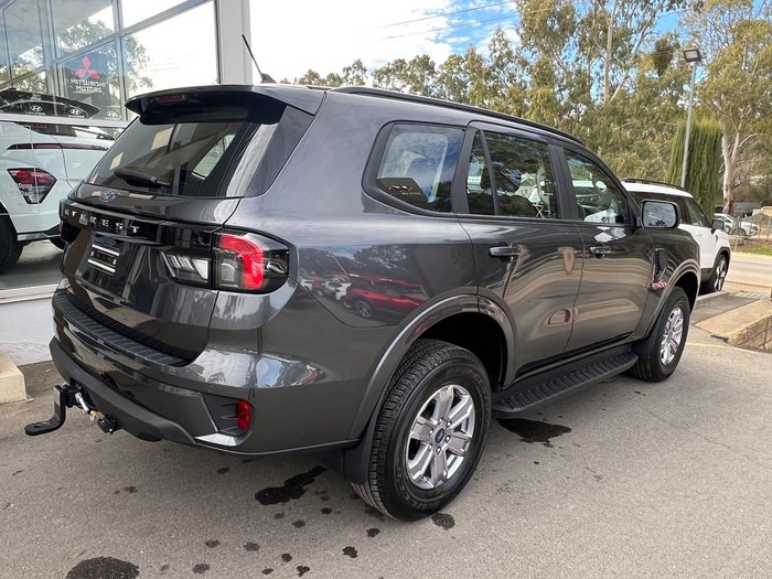 2024 Ford Everest Ambiente